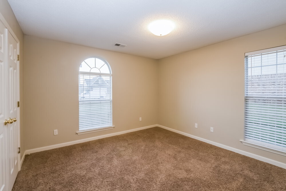 Building Photo - 6356 White Hawk Ln