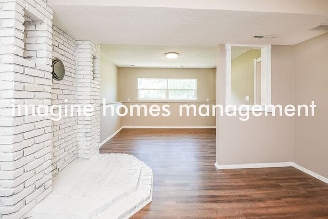 Building Photo - 7881 Driftwood Drive