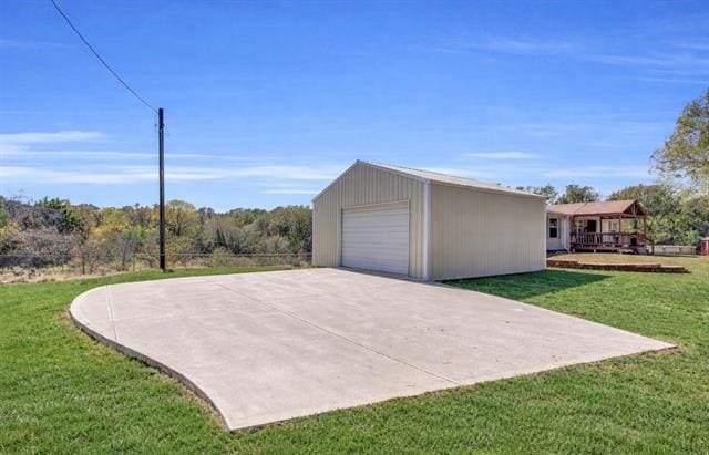 Building Photo - 822 FM 1187