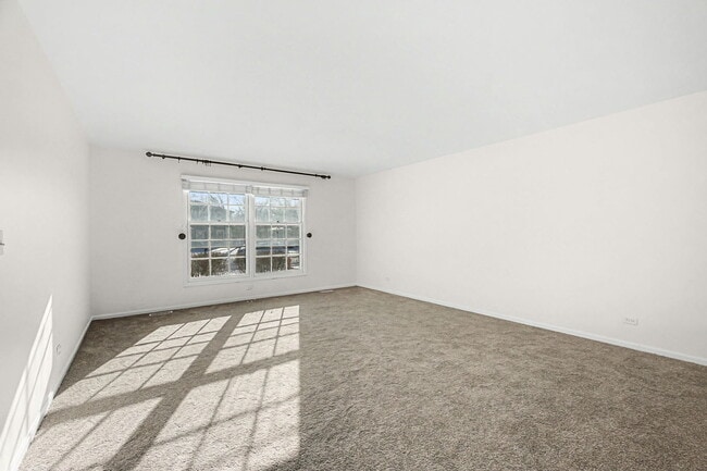 Building Photo - 1315 Jane Ave