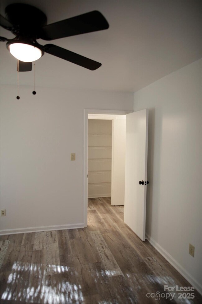 Building Photo - 12300 Rock Canyon Dr