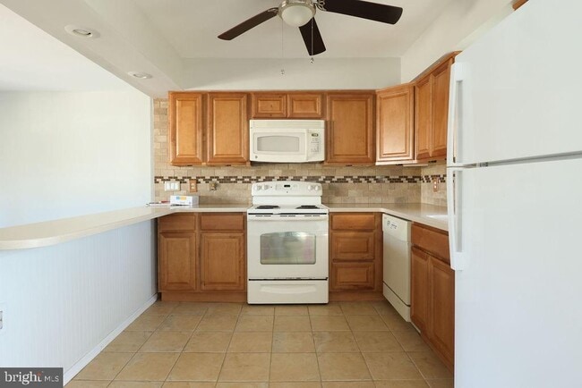 Building Photo - 117 Seaspray Rd