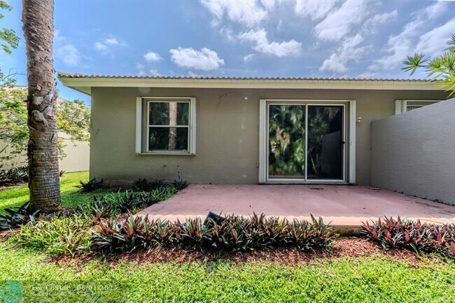 Building Photo - 5859 Grand Harbour Cir