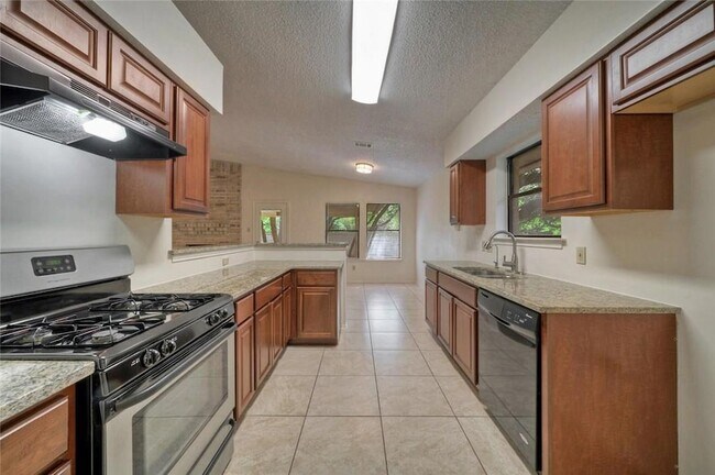 Building Photo - 3103 Pepper Grass Trail