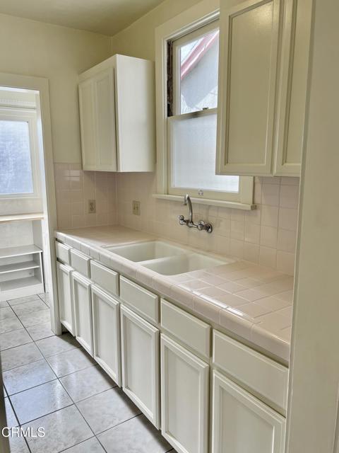 Building Photo - 5649 Huntington Dr N