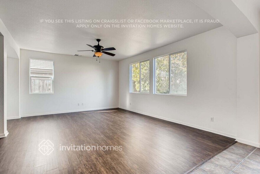 Building Photo - 865 Devonshire Ln