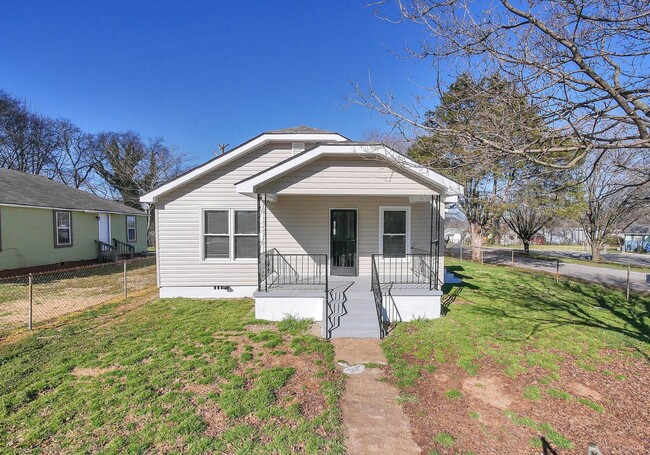 Primary Photo - 2 BR 1 BA house for Rent