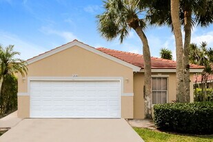 Building Photo - 2638 Country Golf Dr