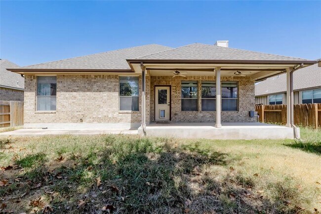 Building Photo - 19421 Brent Knoll Dr