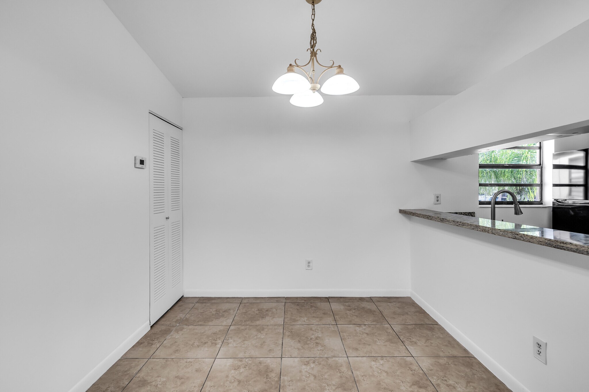 Building Photo - 18206 Mediterranean Blvd