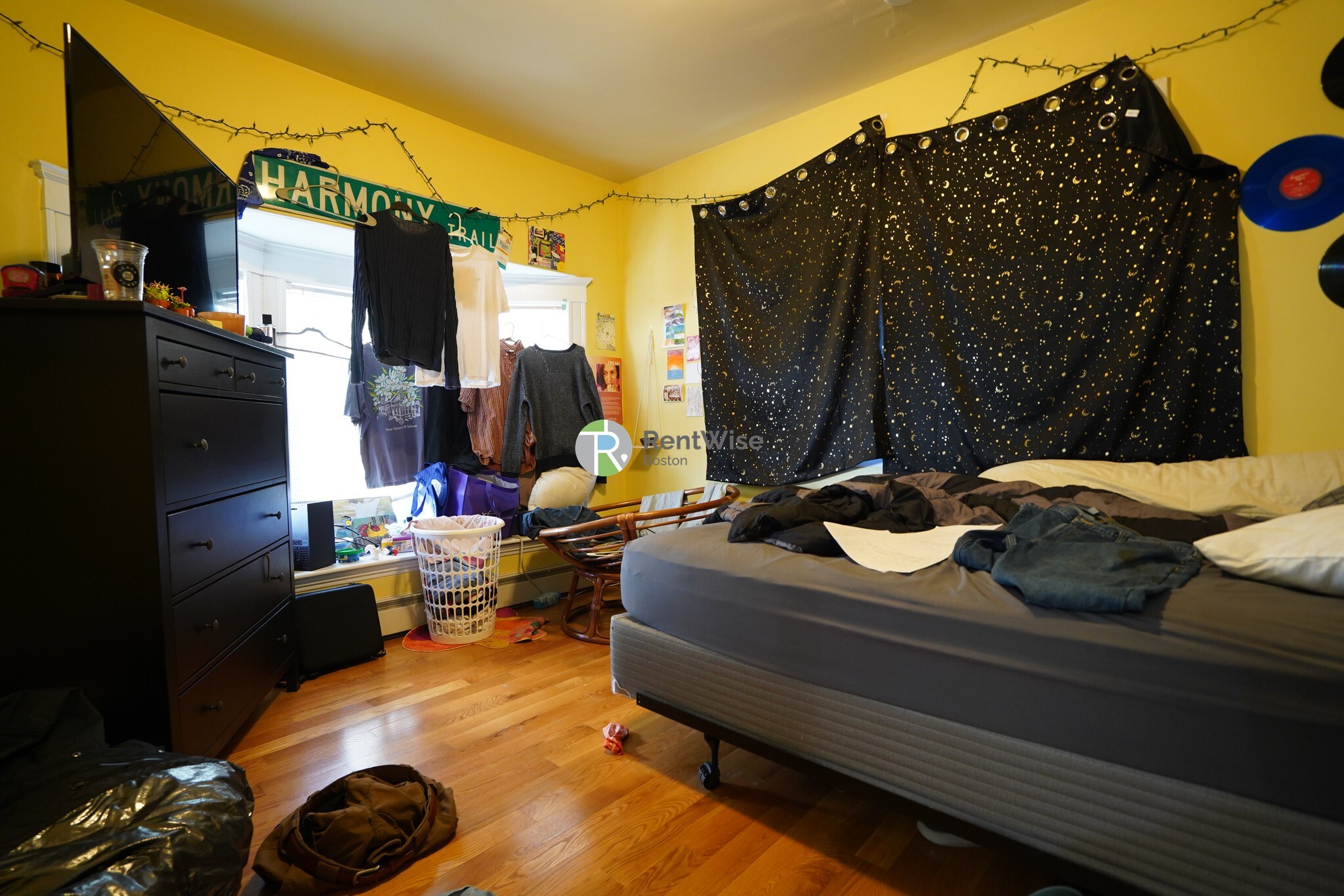 Building Photo - 52 Pearson Rd