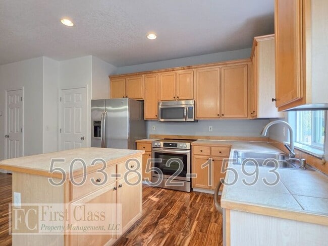 Building Photo - 13180 SW BRIANNE Way