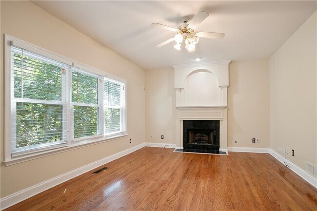 Building Photo - 5465 Derby Chase Ct