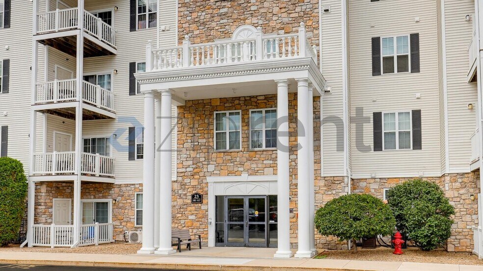 Building Photo - Unit 413