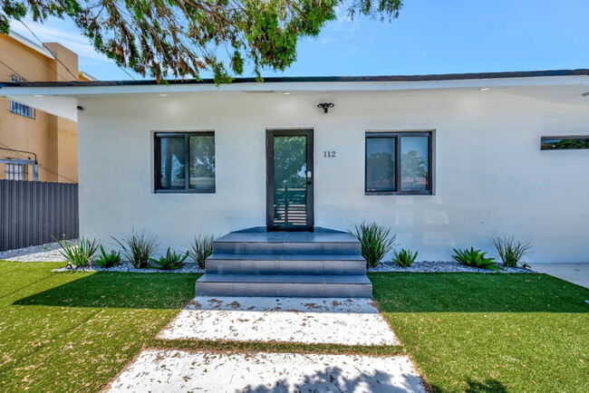 Building Photo - 112 NW 53rd St