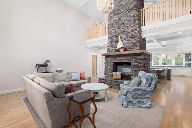 Building Photo - 46 Carnegie Heights Dr