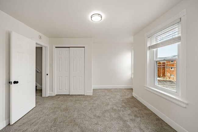 Building Photo - Renovated 4BR Rental in the Heart of West Chester Borough