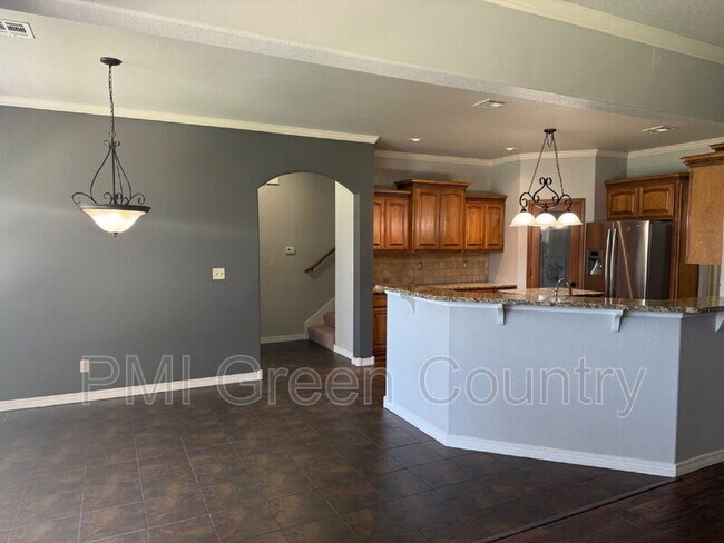 Building Photo - 3710 West 108th Ct S
