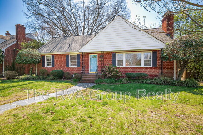Building Photo - 1207 Whitby Rd