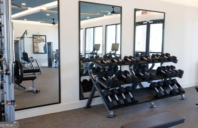 Building Photo - 300 Hwy 81