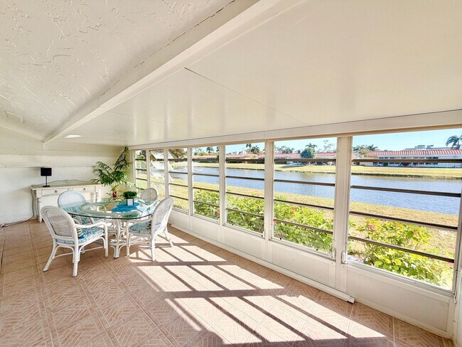 Building Photo - ** GLADES COUNTRY CLUB ** 2 BED / 2 BATH - VILLA - BUNDLED GOLF MEMBERSHIP - ANNUAL RENTAL