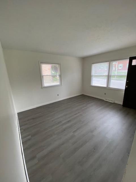Building Photo - 735 Terrace View Dr