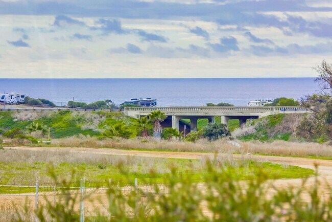 Building Photo - Amazing ocean view from this stunning Carlsbad home!
