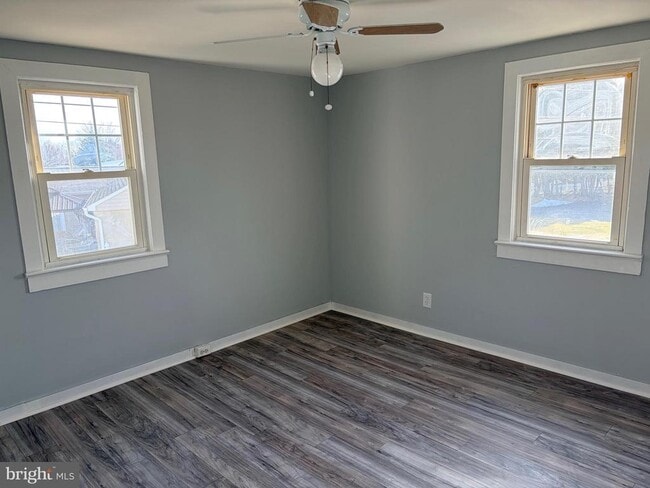 Building Photo - 43 Franklin Ave