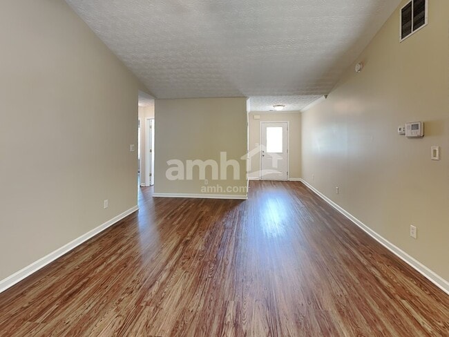 Building Photo - 177 Waters Edge Dr