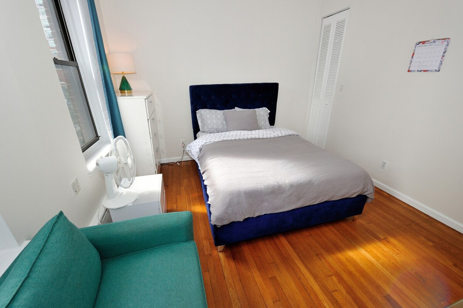 Building Photo - 1503 1st Ave