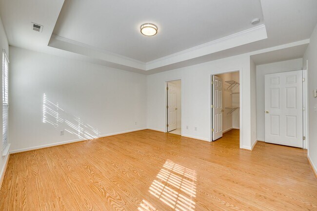 Building Photo - Beautiful 3 bedroom 2.5 bath home in Williams Glenn Community in Charlotte with Primary on the main.