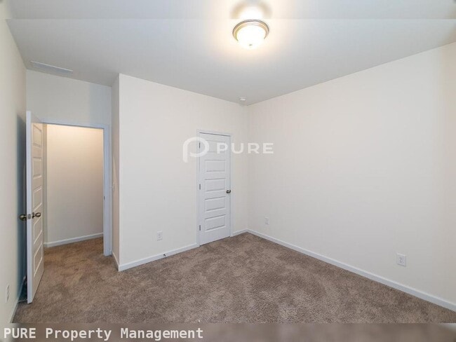 Building Photo - 109 Grant Dr