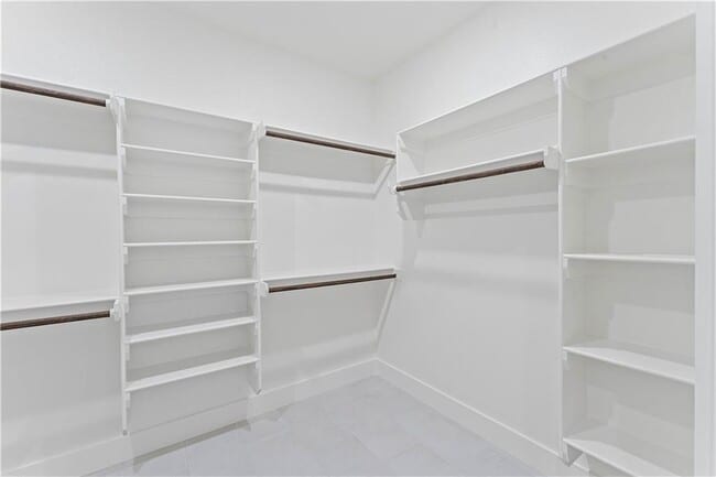Building Photo - 17 Westmorland Dr