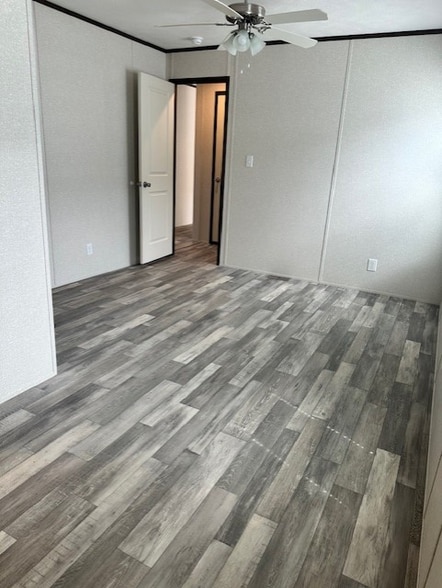 Building Photo - 3200 S Highland Park Dr