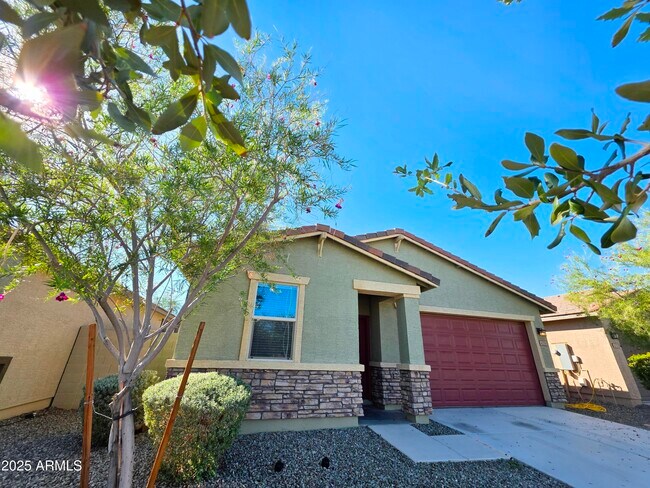 Building Photo - 4214 S 68th Ln