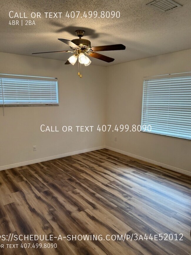 Building Photo - 3 Wooden Shoe Ln