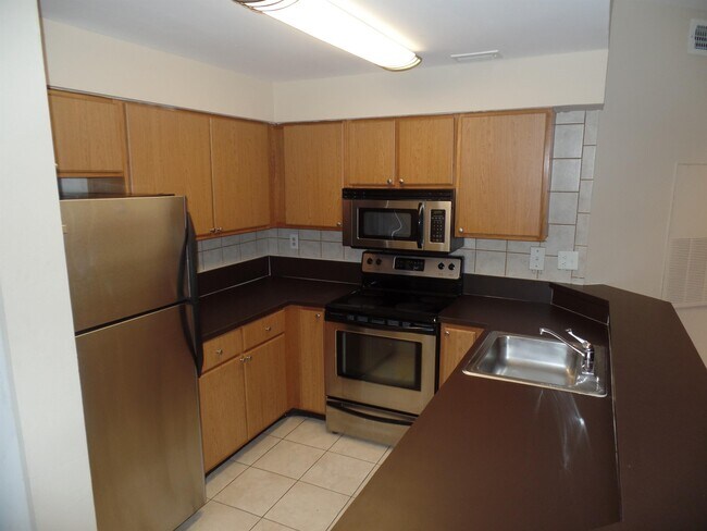 Primary Photo - 2550 SW 18th Terrace