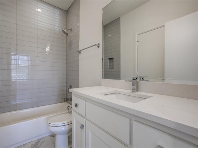 Building Photo - 6620 Del Norte Ln