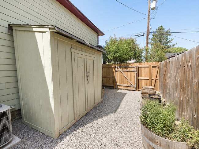 Building Photo - Heart of Bend Oasis: 3-Bedroom Home with Live-Edge Accents, New Carpet, and Fenced-In Parking