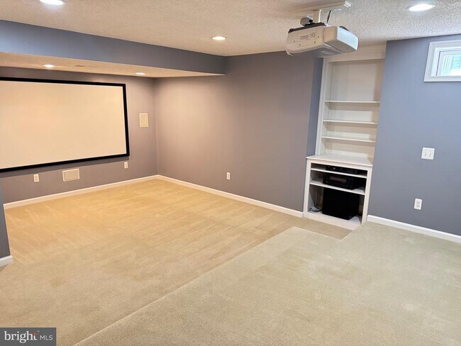 Building Photo - 14810 Ashby Oak Ct