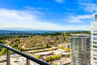 Building Photo - 650 Bellevue Way NE