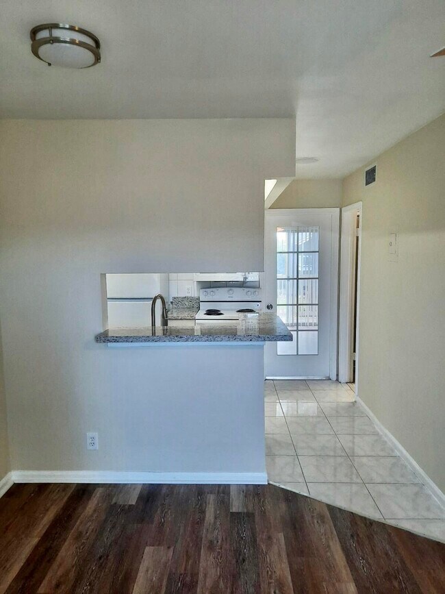 Building Photo - 1500 N Congress Ave