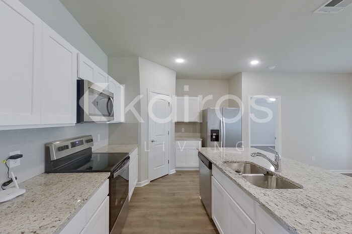 Building Photo - 116 Yardley Ct