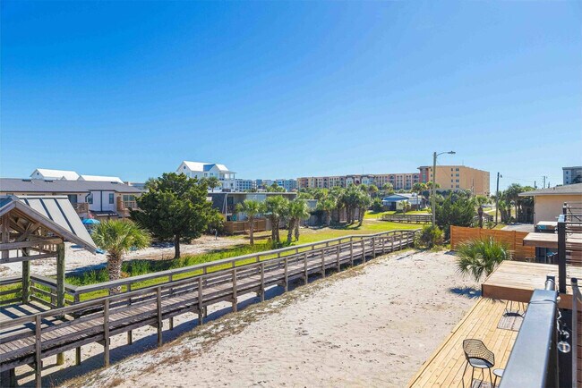 Building Photo - 316 Bream Ave