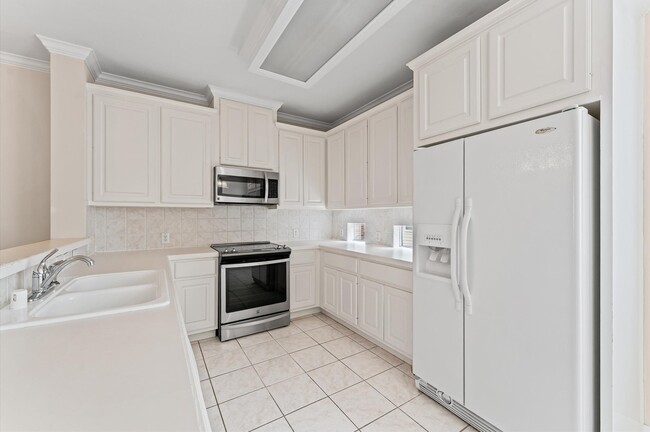 Building Photo - 2905 Crawford St