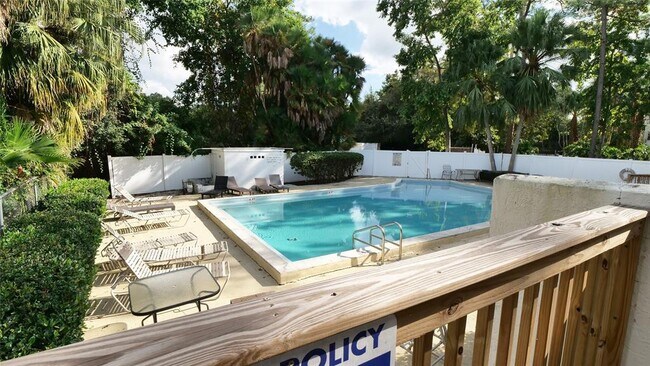 Building Photo - 845 Orchid Springs Dr