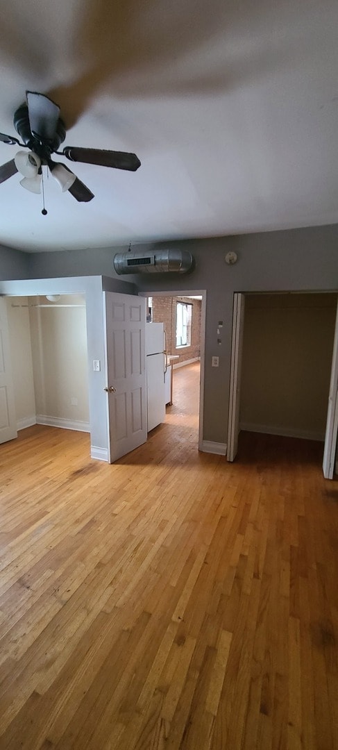 Building Photo - 1340 W 18th Pl