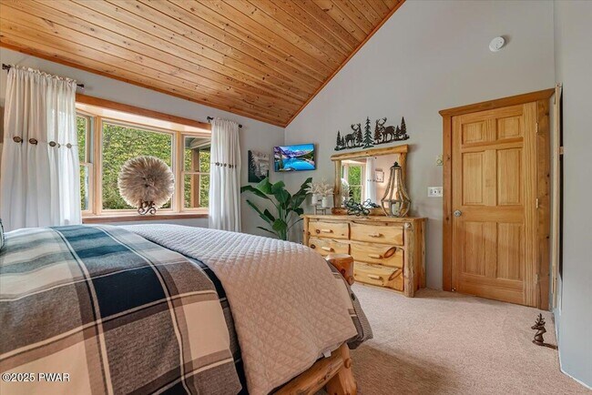 Building Photo - 134 Split Rock Rd