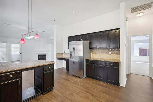 Building Photo - 728 Cardinal Dr