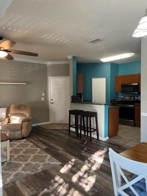 Building Photo - 2265 Portofino Pl